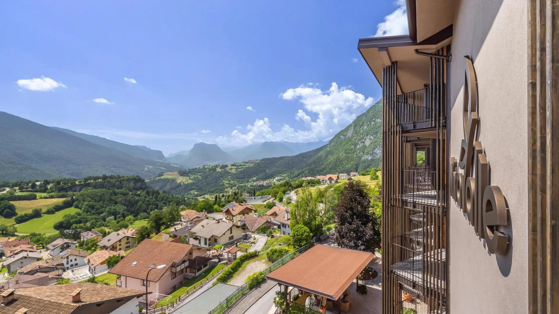 6 Hotel Centrali vicino alle Funivie Molveno Pradel da Prenotare